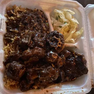 Small Oxtail with rice &amp; beans