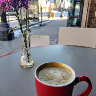Vanilla Latte W/ View