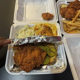 fried chicken, bbq chicken, bbq wings, fried chicken wings, chicken wings and fried chicken, food, chicken wings, poultry, chicken