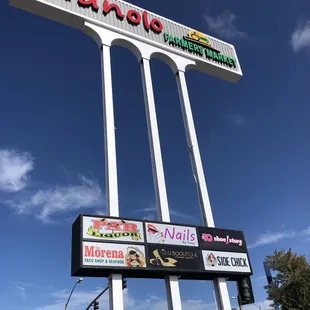 Signage at Euclid Ave and Federal Blvd