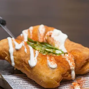 chicken wings and fried chicken, food