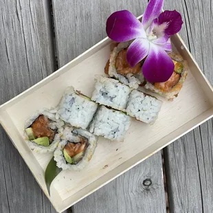 Spicy Salmone Roll