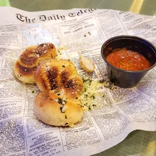 Garlic Knots