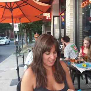 great food, beer, cocktails and billiards! jukebox, nice chalkboard restrooms, good vibes. place to chill or catch a game,WiFi!