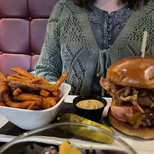 Ambulance Chaser... Onion straws, bacon and Bourbon BBQ was full flavor and cooked perfectly.