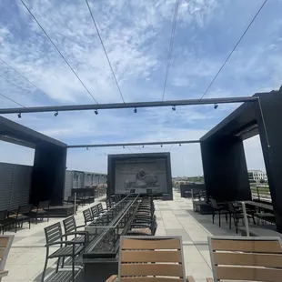 Look at this phenomenal patio!