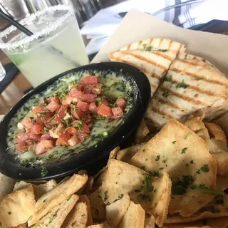 FRESH SPINACH & ARTICHOKE DIP