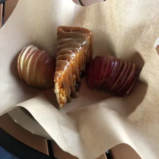 SCORCHED CHEESE CAKE