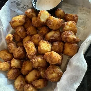 Warning: Cheese Curds - Lg can be addicting.
