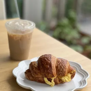 Egg &amp; Cheddar Croissant  Iced Latte - Large
