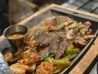 Mr Mojito Bar & Grill