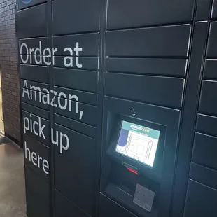 Amazon locker