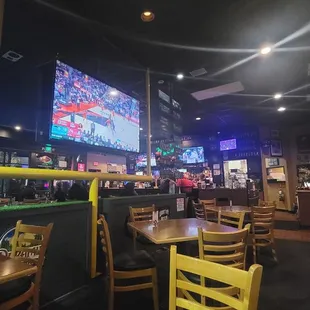 seating and large screen