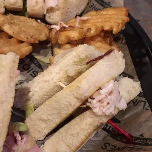 Two corners of the "club sandwich" came like this an hour later.