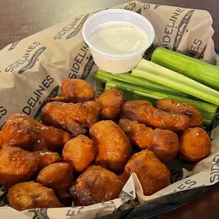 Buffalo cauliflower bites