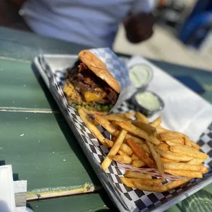 Sideshow Burger