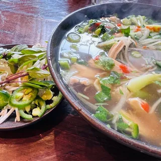 M5 PHO GA CHICKEN PHO