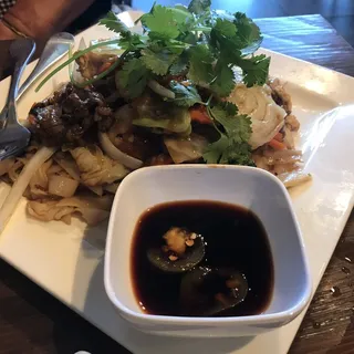 X5 MI XAO MEM STIR FRY EGG NOODLE