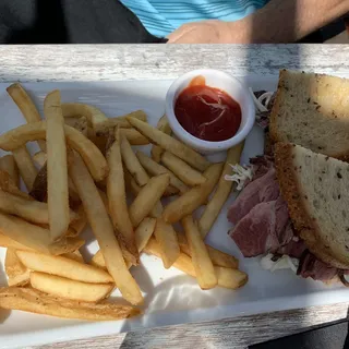 Brooklyn Style Hot Pastrami