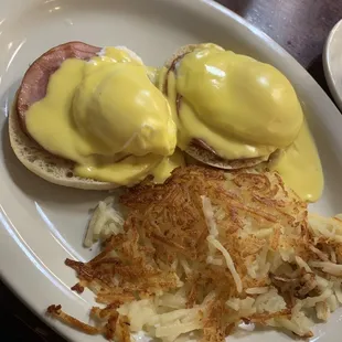 Classic Eggs Benedict