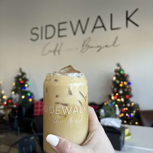 Iced eggnog latte