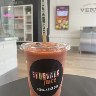 Peach Strawberry: Apple Juice, Peach, Strawberries, Mango Tangerine Sorbet, Ice