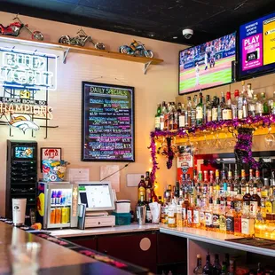 ramen and noodles, interior