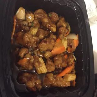 General TSO chicken-swimming in sauce yet bland