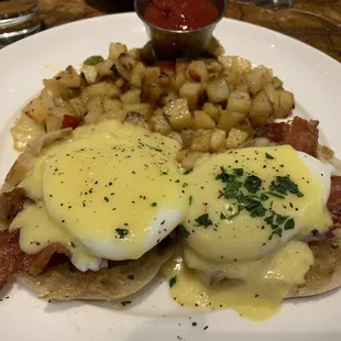 Eggs Benedict