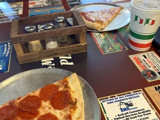 M&M Scotto's Pizzeria