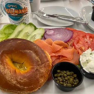 LOX PLATTER