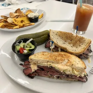 BAGEL CHIPS SIDE
