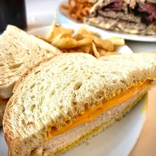 TURKEY SANDWICH