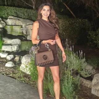 Rashmi V.