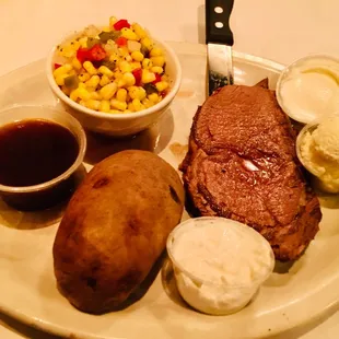 Prime Rib of Beef Au Jus*