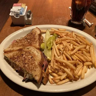 First Cut Lower Eastside Pastrami