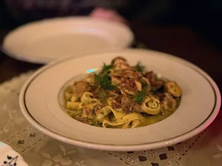 FET-FISK Restaurant and Bar