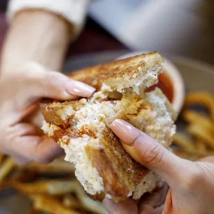 Cacio e Pepe grilled cheese
