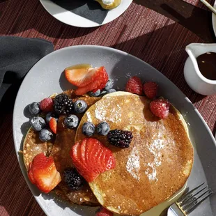 Pancakes with fresh berries