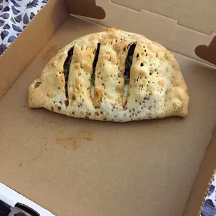 UNDERCOOKED $16 TINY CALZONE! 10x10 box