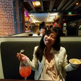 Jie L.