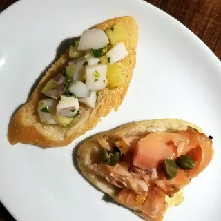 Salmon Crostini