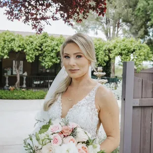 Bridal hair and makeup