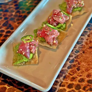 Tuna + Avocado Appetizer (no sauce)
