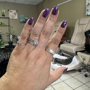My chrome purple nails look awesome