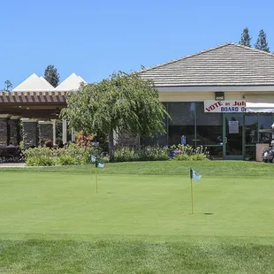 Sierra Pines Golf Course 