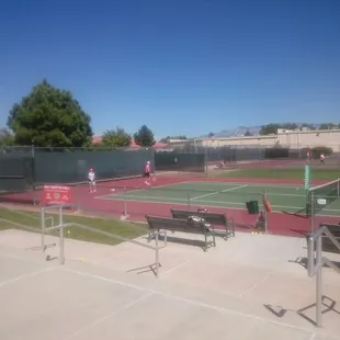 Tennis facility