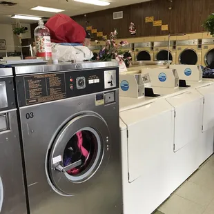 Small and large laundry units