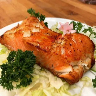 The latest Sifu Wong taste! Braised Sea Bass! 紅燒鱈魚