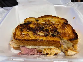 Maple Tree Deli